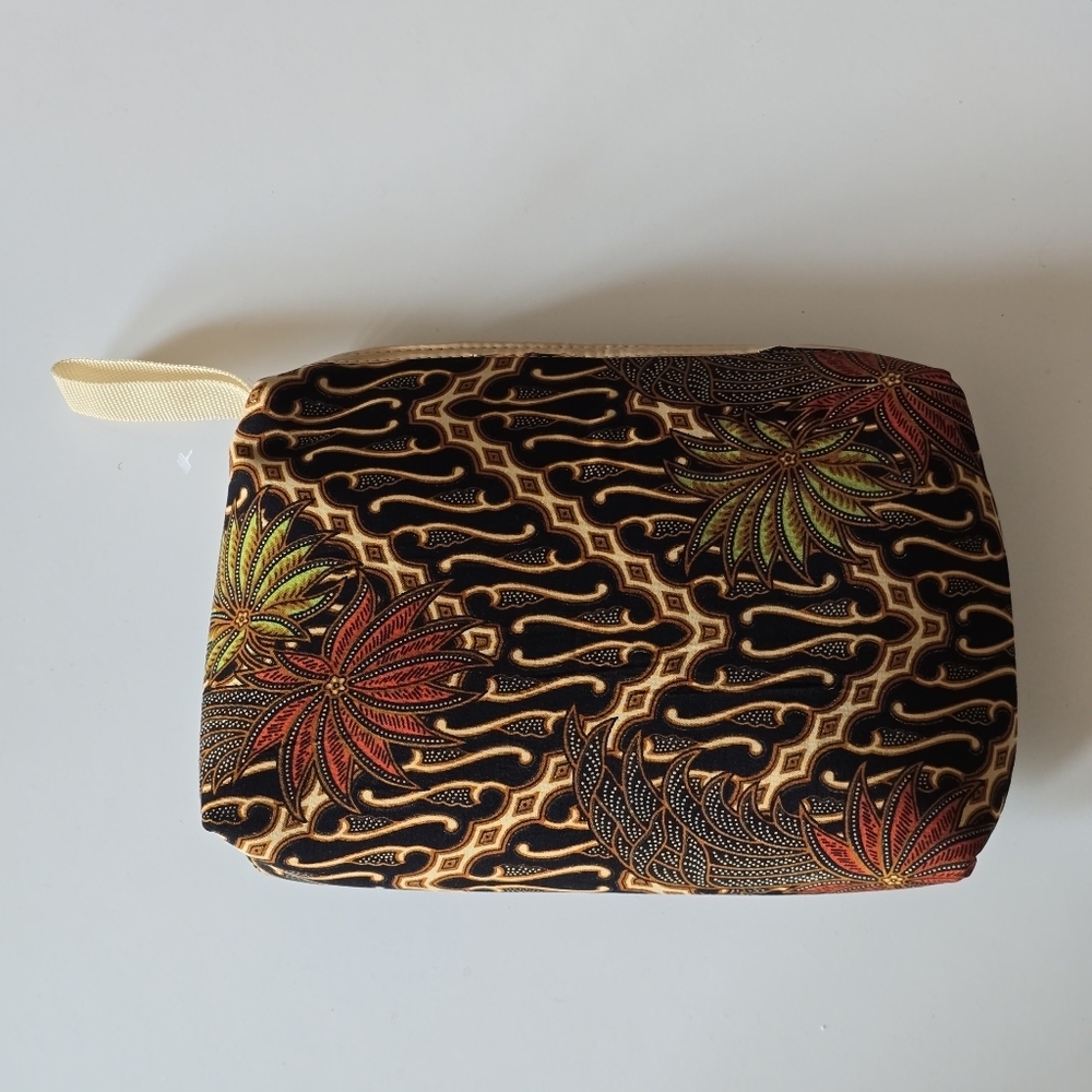 Batik Hand Made Floral Indonesian Patterned Cosmetic Bag